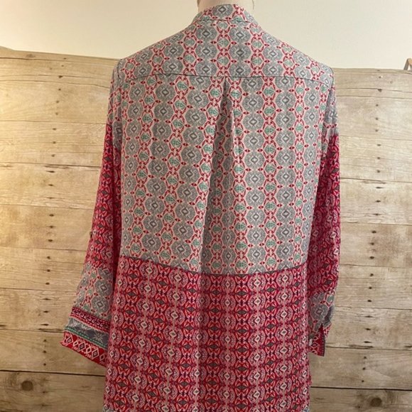 Cato High Low Blouse Size Medium - Picture 2 of 6